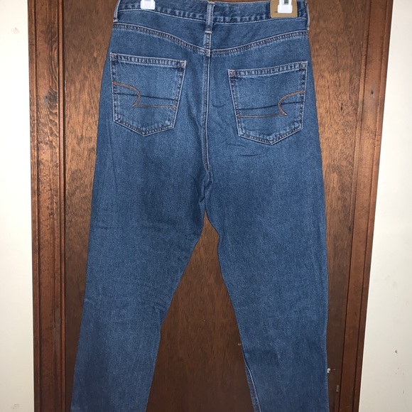 American Eagle Mom Jeans - Picture 3 of 4